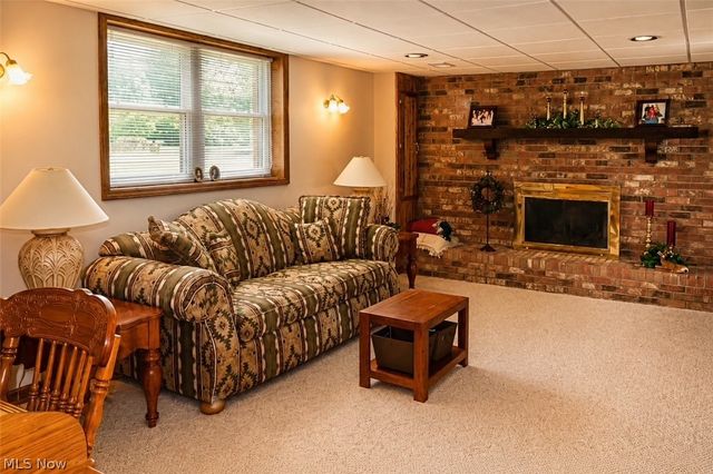 550 Emmaus Road, Belpre, OH 45714