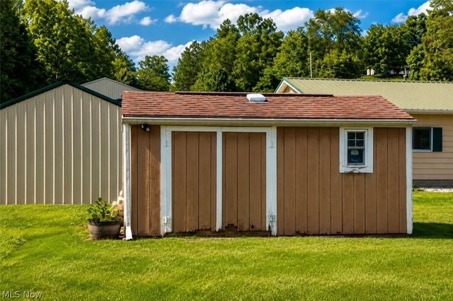 550 Emmaus Road, Belpre, OH 45714
