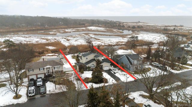 243 S Dunton Avenue, East Patchogue, NY 11772