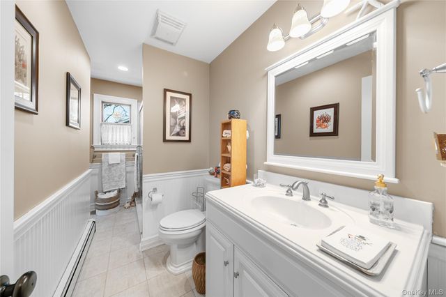 243 S Dunton Avenue, East Patchogue, NY 11772