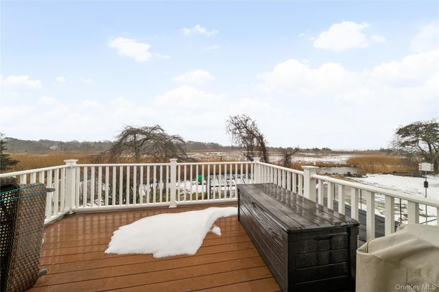 243 S Dunton Avenue, East Patchogue, NY 11772