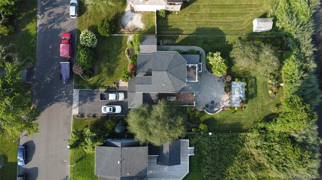 243 S Dunton Avenue, East Patchogue, NY 11772