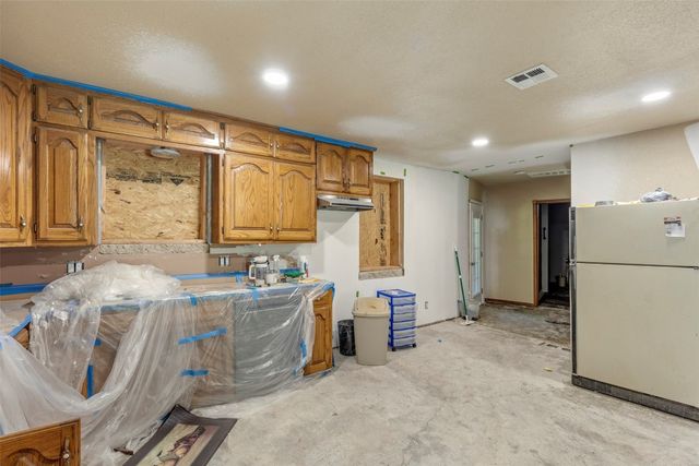 3505 N Bryant Avenue, Edmond, OK 73034