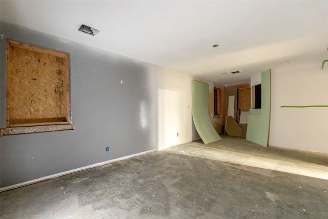 3505 N Bryant Avenue, Edmond, OK 73034