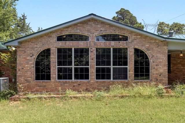 3505 N Bryant Avenue, Edmond, OK 73034