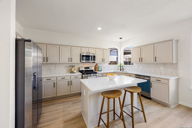 8907 Imperial Cross, Helotes, TX 78023