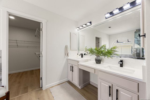 8907 Imperial Cross, Helotes, TX 78023