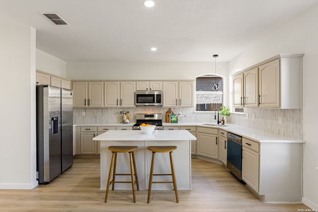 8907 Imperial Cross, Helotes, TX 78023