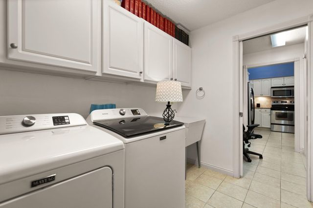 371 Chateau Place, Bronston, KY 42518