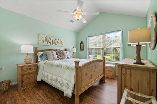 371 Chateau Place, Bronston, KY 42518