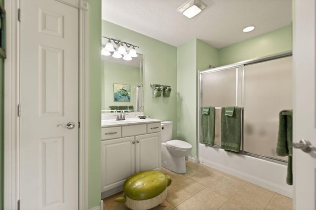 371 Chateau Place, Bronston, KY 42518