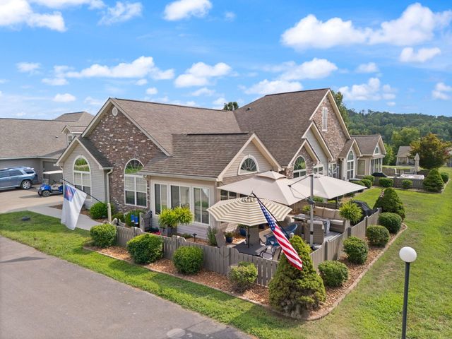 371 Chateau Place, Bronston, KY 42518