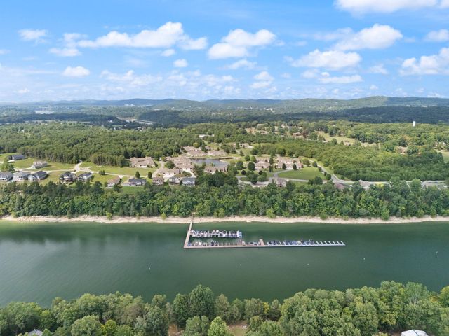 371 Chateau Place, Bronston, KY 42518