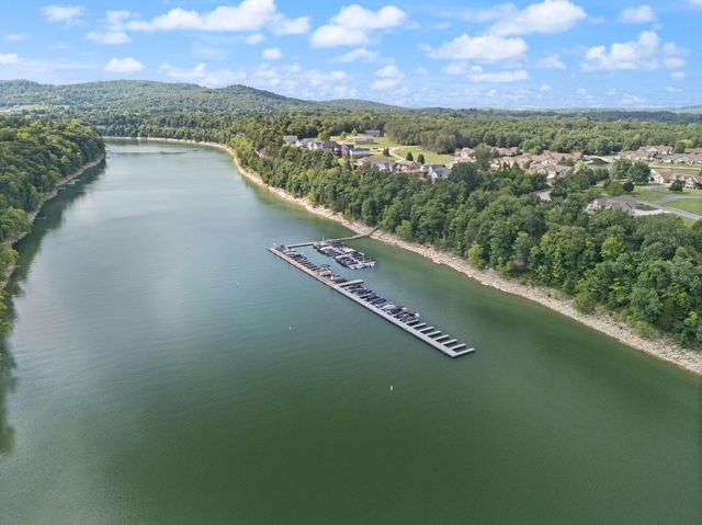 371 Chateau Place, Bronston, KY 42518