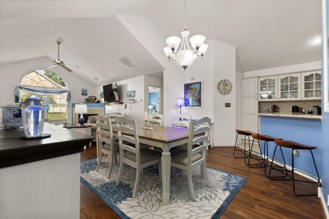 371 Chateau Place, Bronston, KY 42518