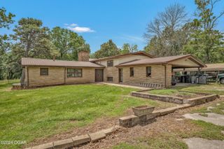 2984 Oak Ridge Drive, Neosho, MO 64850