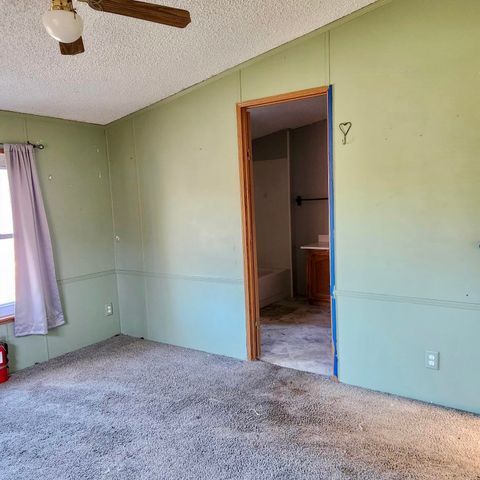 10832 Carter Road, Freeland, MI 48623