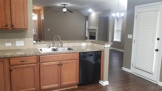 9001 Saw Tooth Loop, Pike Road, AL 36064