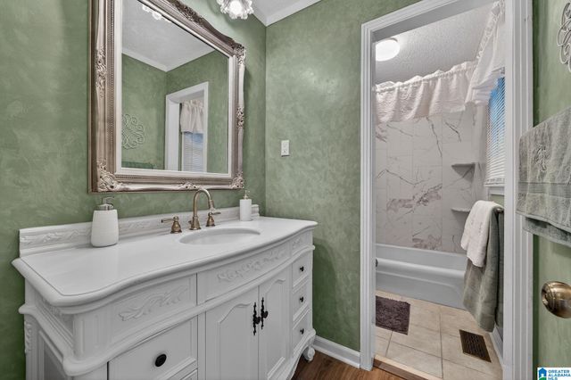 5008 INDIAN VALLEY ROAD, Birmingham, AL 35244