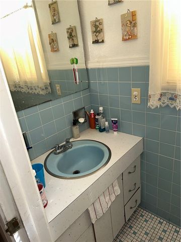 105-107 Avenue E, Rochester, NY 14621