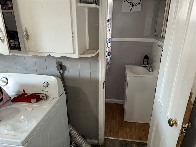 105-107 Avenue E, Rochester, NY 14621