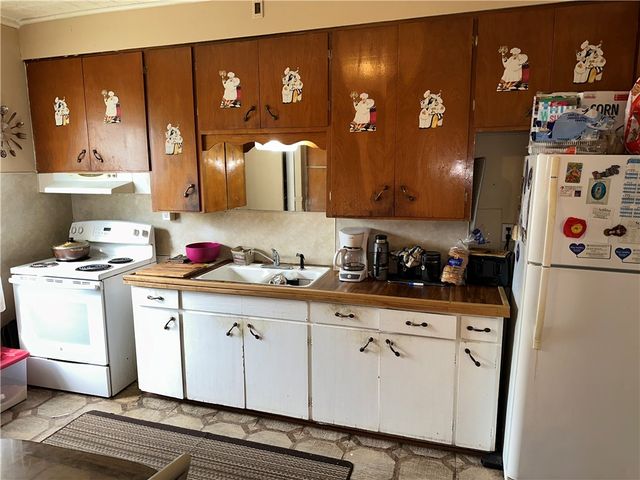 105-107 Avenue E, Rochester, NY 14621