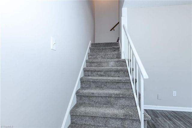 5735 Bramblegate Road J, Greensboro, NC 27409