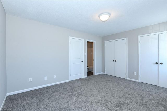 5735 Bramblegate Road J, Greensboro, NC 27409