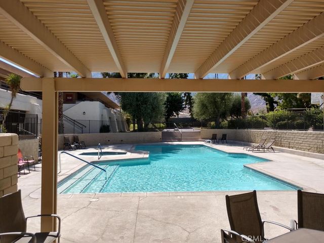 2857 N Los Felices, Palm Springs, CA 92262