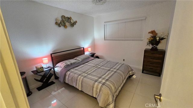 2857 N Los Felices, Palm Springs, CA 92262