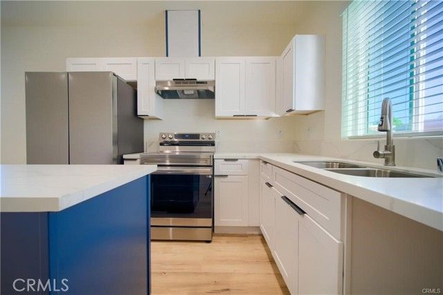 630 E Adams Boulevard, Los Angeles, CA 90011