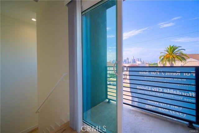 630 E Adams Boulevard, Los Angeles, CA 90011