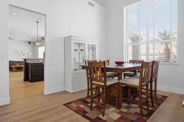 296 Great Duke Avenue, Las Vegas, NV 89183