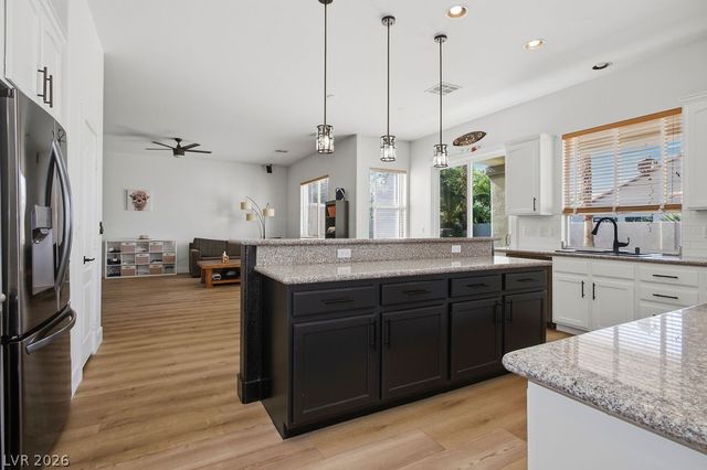 296 Great Duke Avenue, Las Vegas, NV 89183