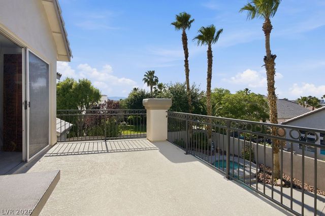 296 Great Duke Avenue, Las Vegas, NV 89183