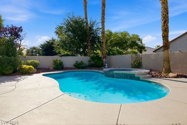 296 Great Duke Avenue, Las Vegas, NV 89183