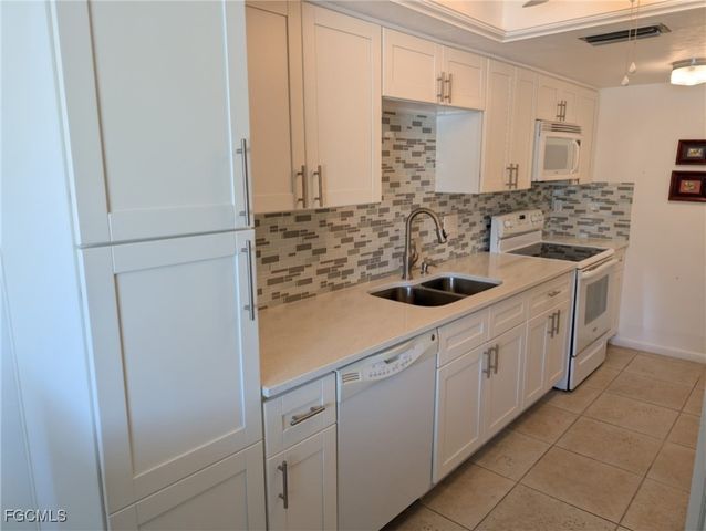 1111 Cape Coral PKWY W 106, Cape Coral, FL 33914