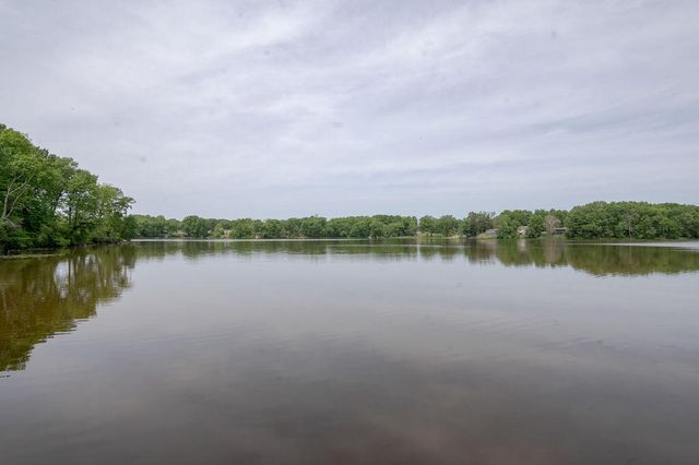 59254 Dove Lane, Three Rivers, MI 49093