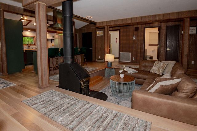 59254 Dove Lane, Three Rivers, MI 49093