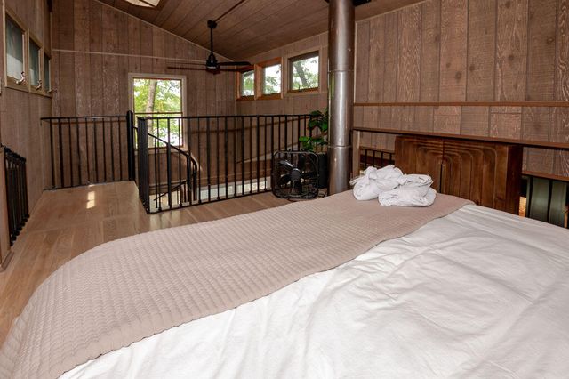 59254 Dove Lane, Three Rivers, MI 49093