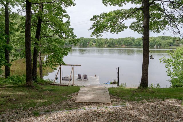 59254 Dove Lane, Three Rivers, MI 49093