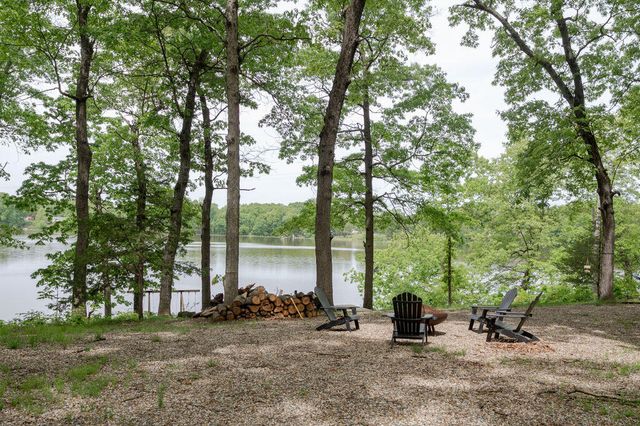59254 Dove Lane, Three Rivers, MI 49093