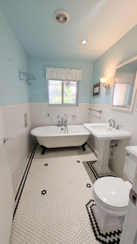 1626 Tyler Street, Hollywood, FL 33020