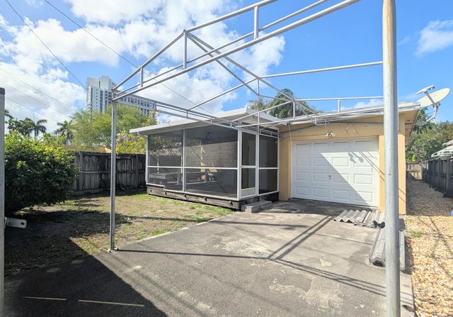 1626 Tyler Street, Hollywood, FL 33020