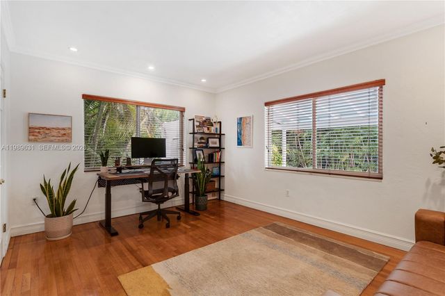 426 Hardee Rd, Coral Gables, FL 33146