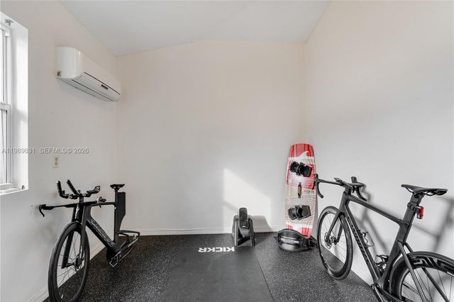 426 Hardee Rd, Coral Gables, FL 33146