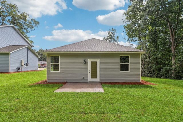 1197 SW Douglas Macarthur Street, Orangeburg, SC 29115