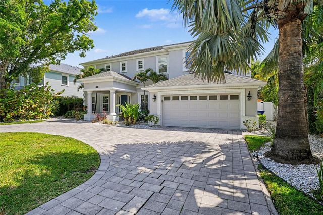 3014 W WAVERLY AVENUE, Tampa, FL 33629