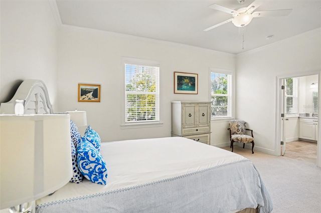 3014 W WAVERLY AVENUE, Tampa, FL 33629