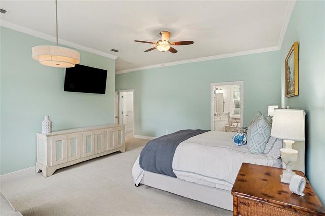 3014 W WAVERLY AVENUE, Tampa, FL 33629